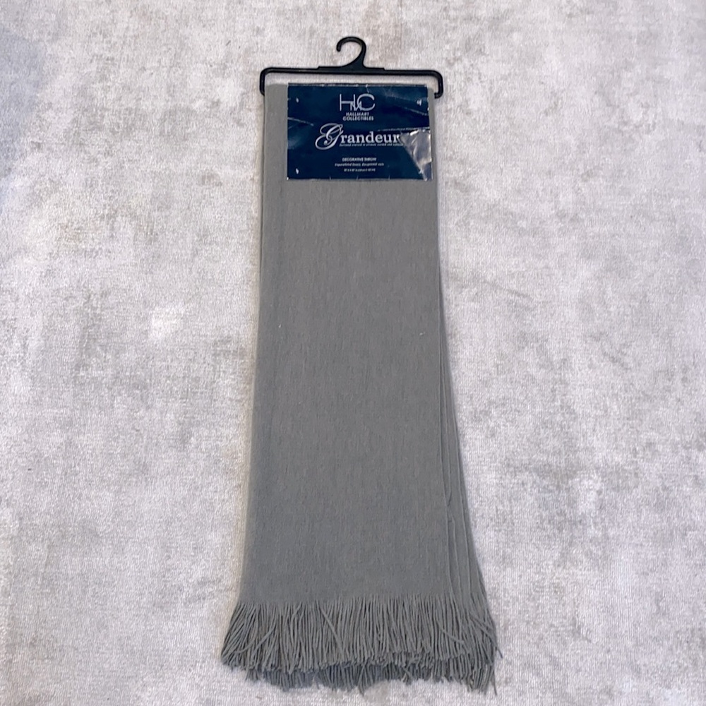 Hallmart collectibles throw